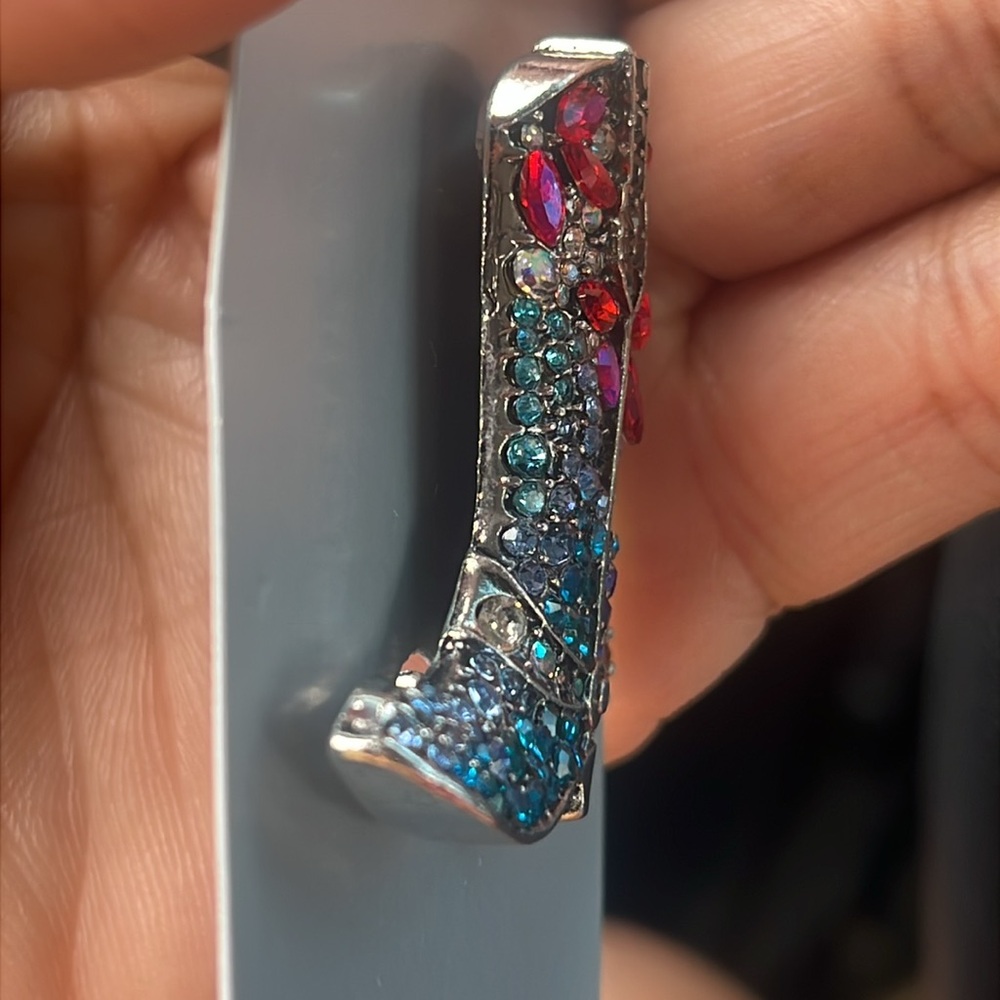 Silver and Blue Rhinestone Cowboy Boot Brooch NWT - Picture 3 of 10